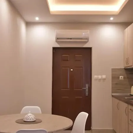 Brezza Marina House *